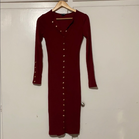 Burgundy up to knee dress. - Picture 1 of 1